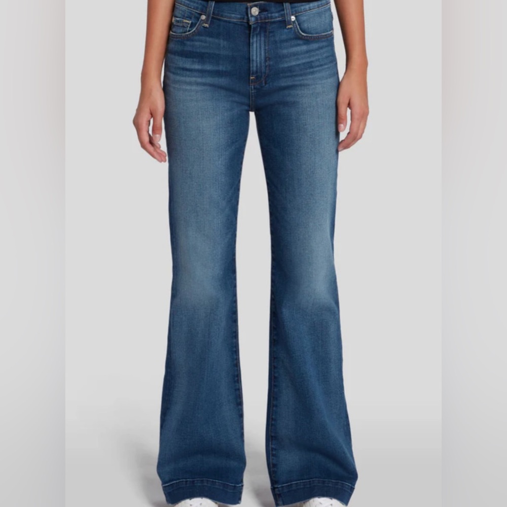 Dojo. 7 for all mankind. 29